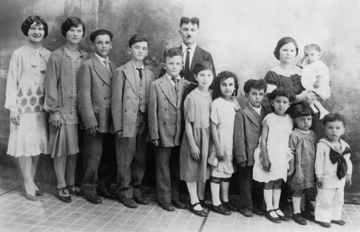 Camillo and Generosa with 12 of their 15 children